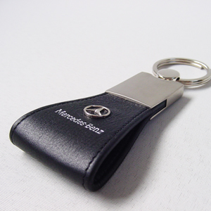 ���U�[�L�[�z���_�[